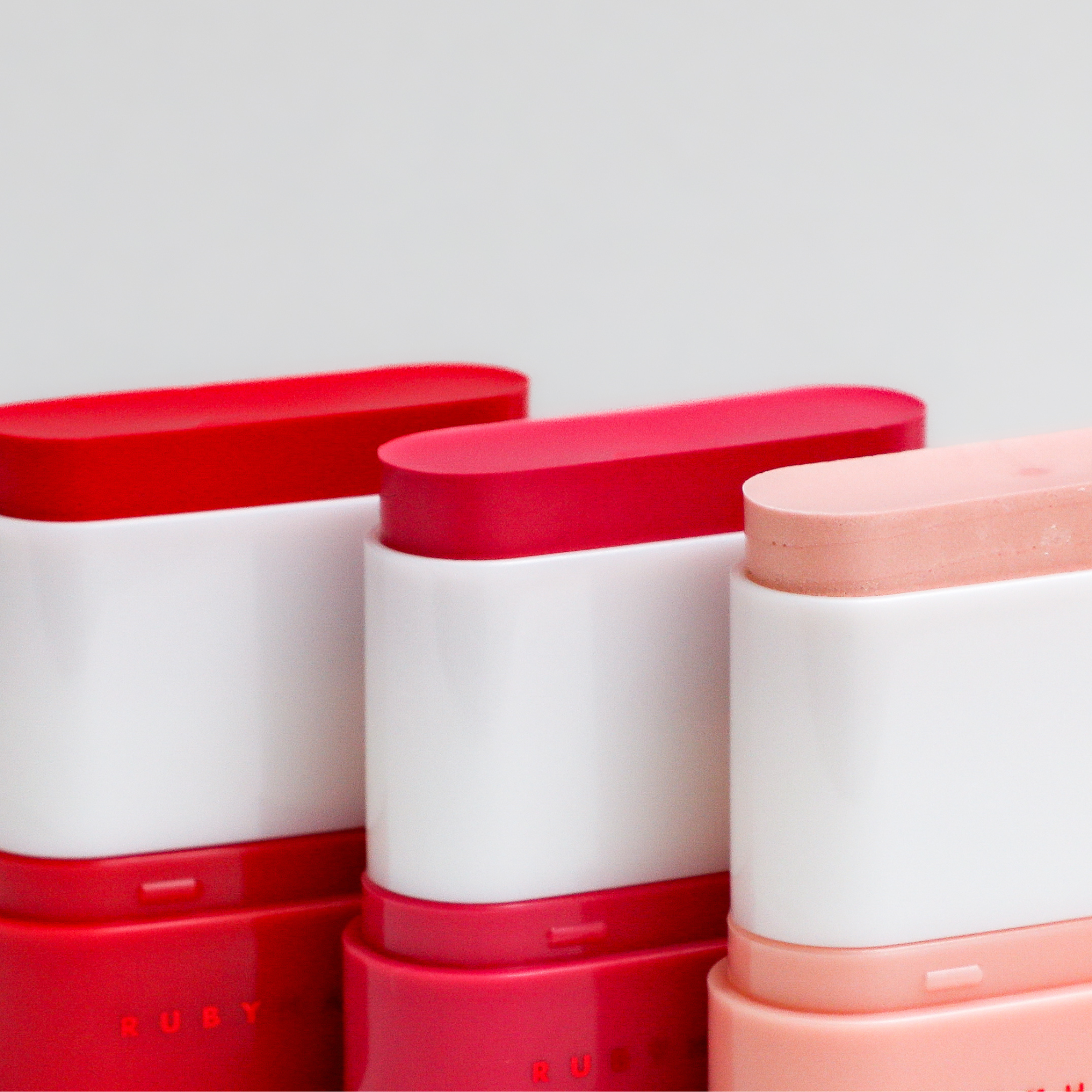CHEEK COLOUR WARDROBE